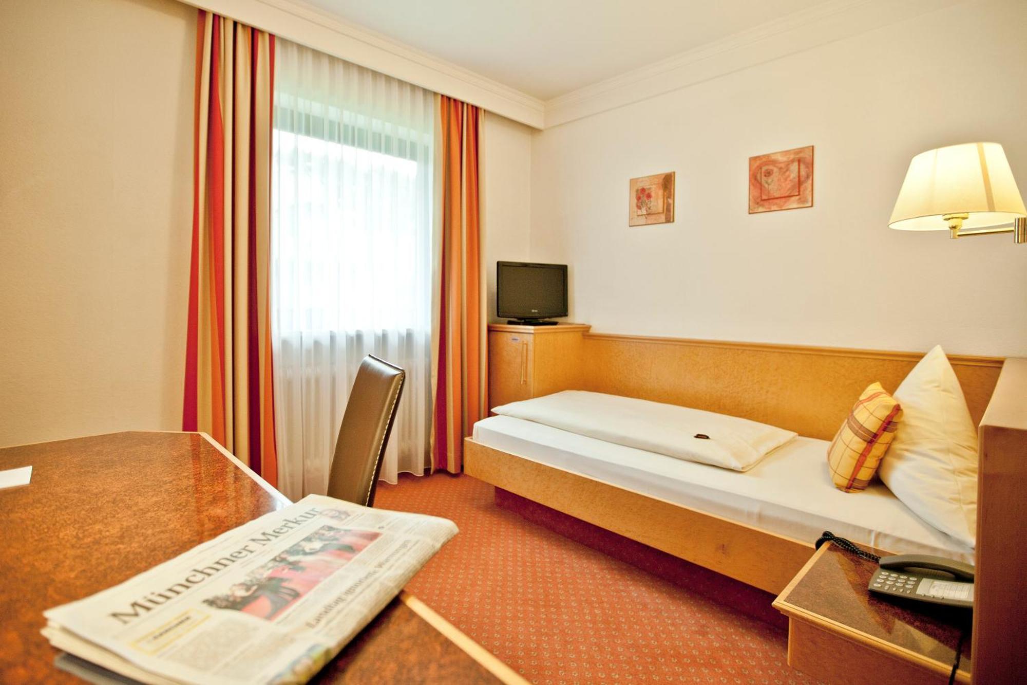 Wuermtaler Gaestehaus Gräfelfing Pokoj fotografie